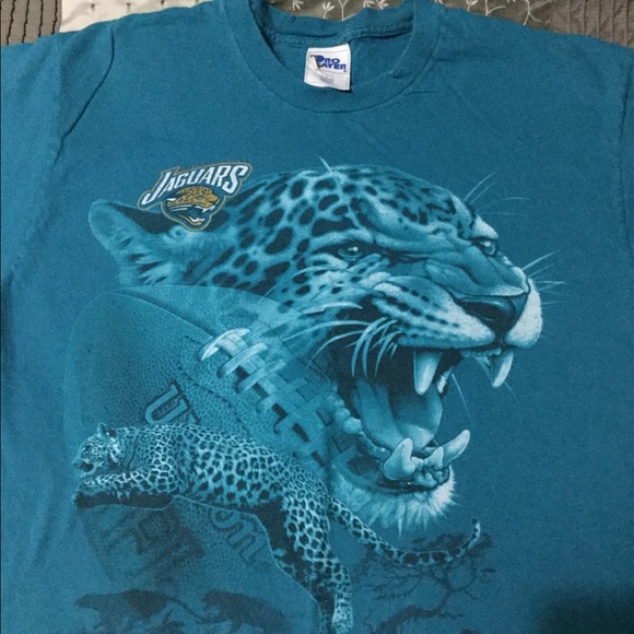 Vintage Jaguars Football T-Shirt--- Size---Large - Picture 2 of 3